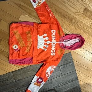 Dunkings Hooded Windbreaker with front pocket Size XL